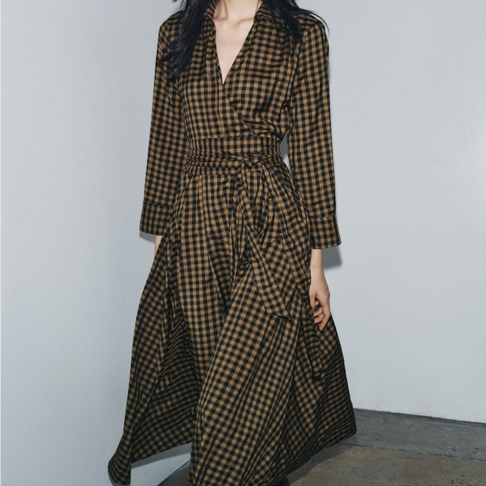 Elegant Checkered Wrap Dress